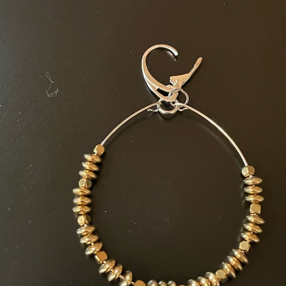Elegant Gold Beaded Hoop Earrings - Picture 4 of 5